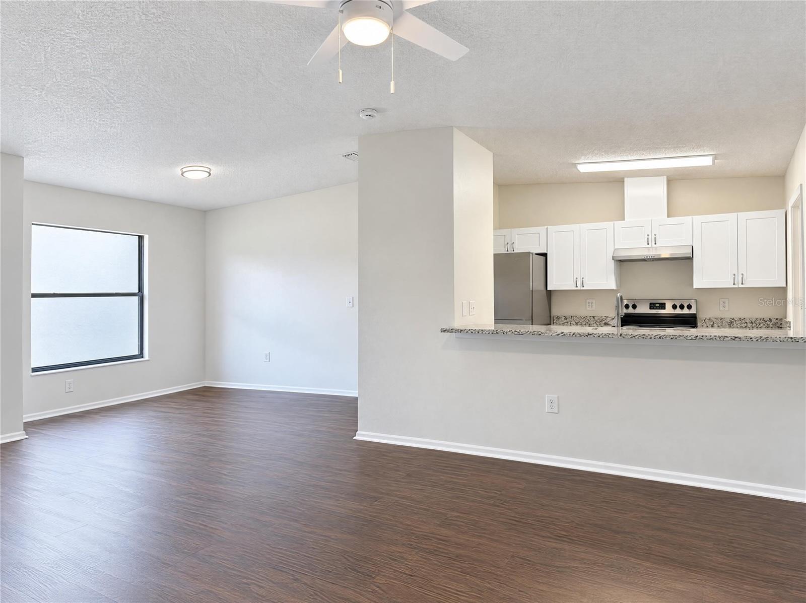4010 75TH TERRACE E, Sarasota, FL 34243 4010 75TH TERRACE E, Sarasota, FL 34243