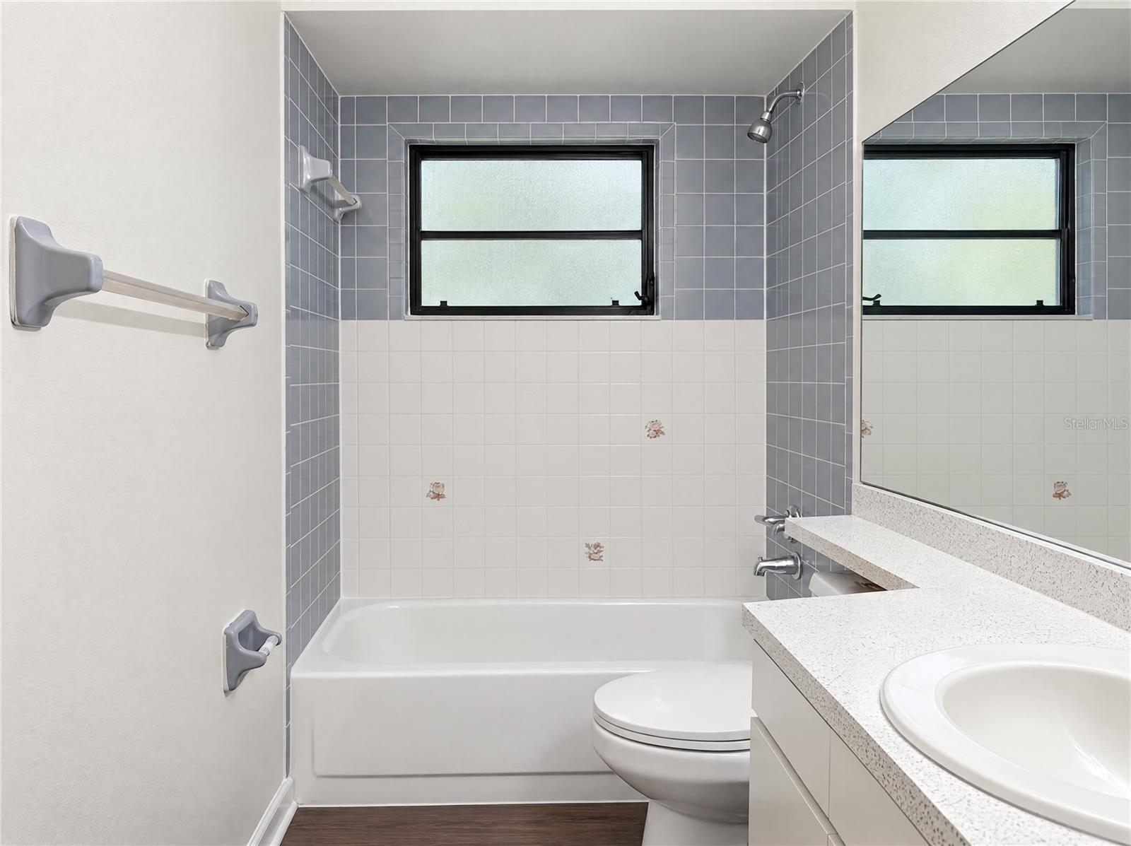 4010 75TH TERRACE E, Sarasota, FL 34243