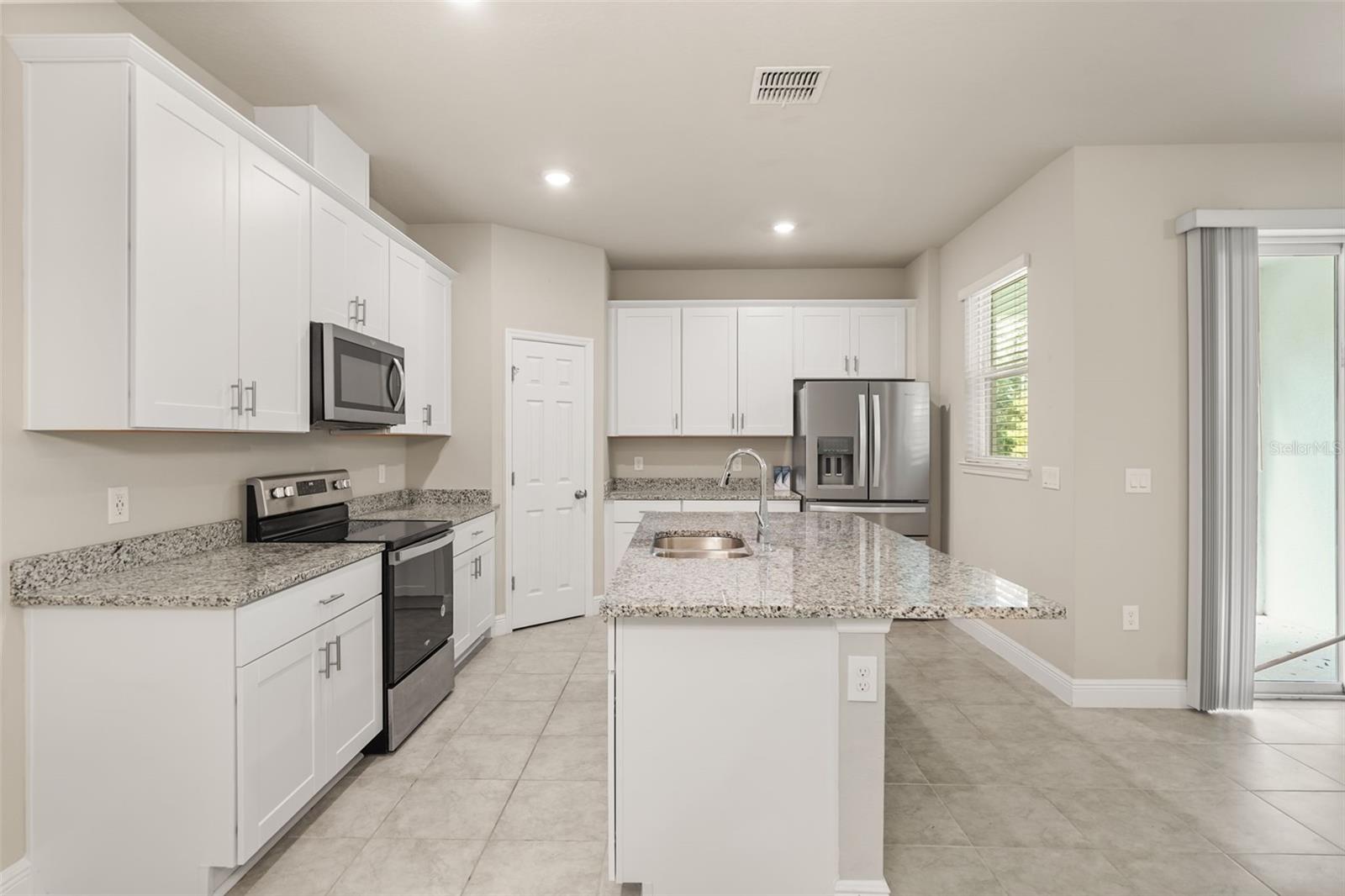1552 LITTLE WREN LANE, Winter Park, FL 32792