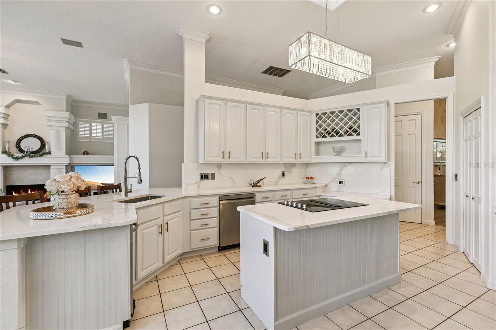 175 PROMENADE CIRCLE, Lake Mary, FL 32746
