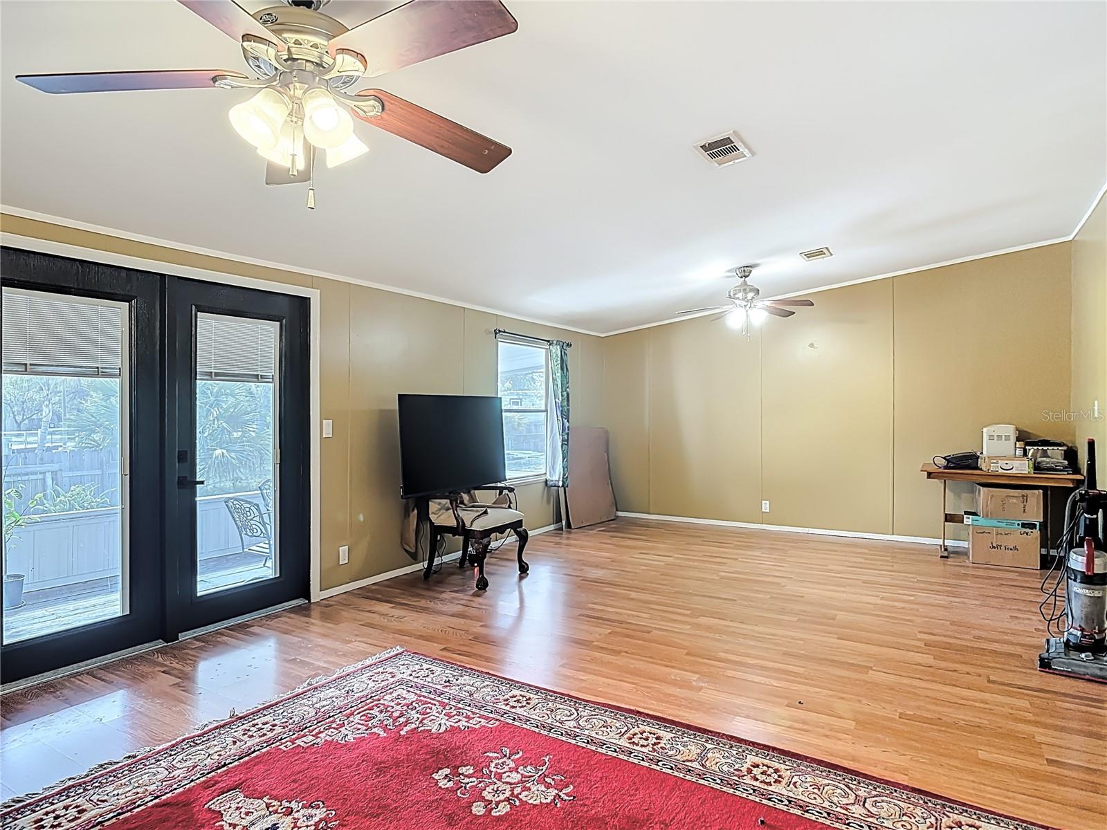 45750 PINE STREET, Paisley, FL 32767