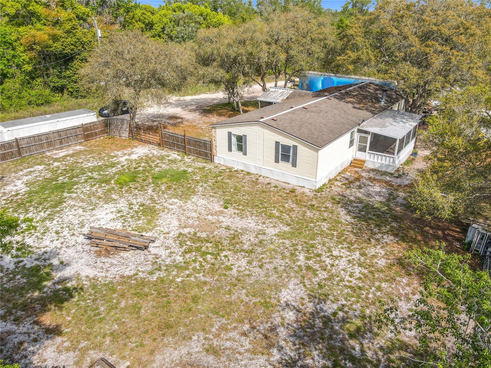 45750 PINE STREET, Paisley, FL 32767