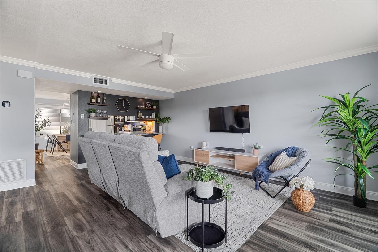 200 INTERNATIONAL DR, #716, Cape Canaveral, FL 32920 200 INTERNATIONAL DR, #716, Cape Canaveral, FL 32920