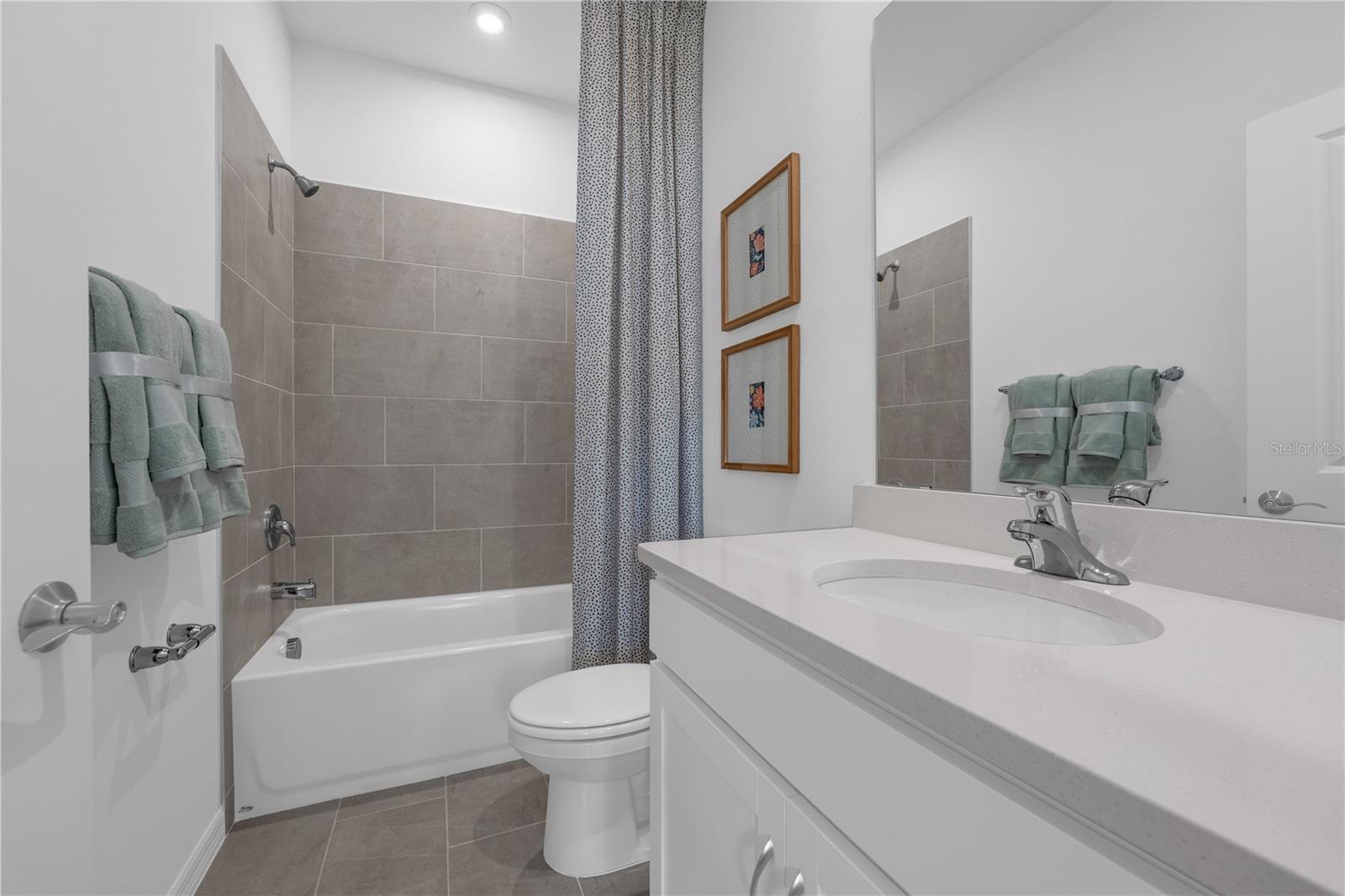12826 TROVITA DRIVE, Grand Island, FL 32735
