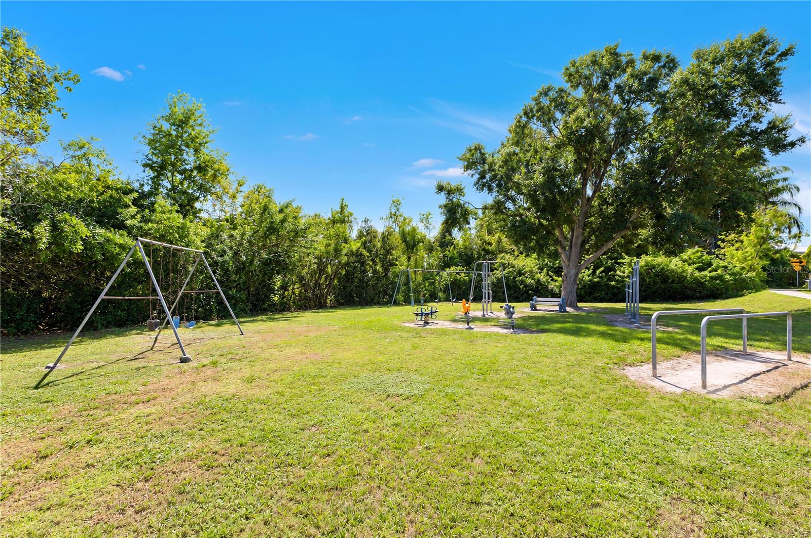 138 SAINT KITTS CIRCLE, Winter Haven, FL 33884