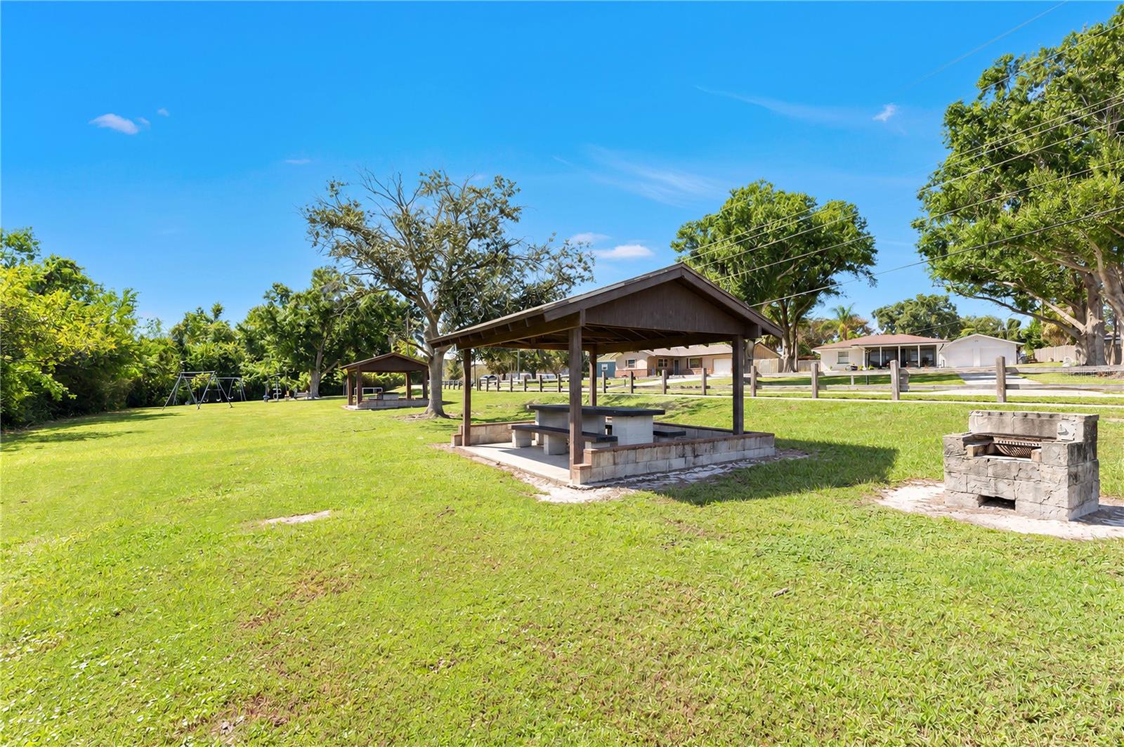 138 SAINT KITTS CIRCLE, Winter Haven, FL 33884
