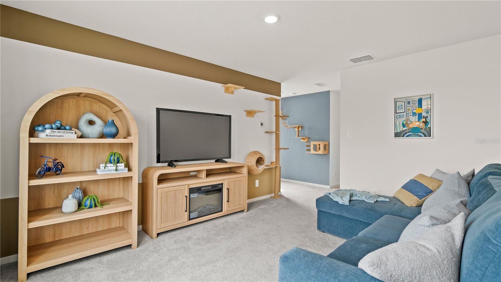 2008 BOOTHBY DRIVE, Lake Wales, FL 33859 2008 BOOTHBY DRIVE, Lake Wales, FL 33859