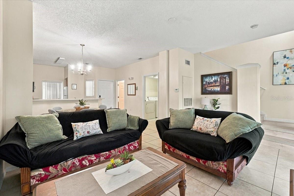 8504 CRYSTAL COVE LOOP, Kissimmee, FL 34747
