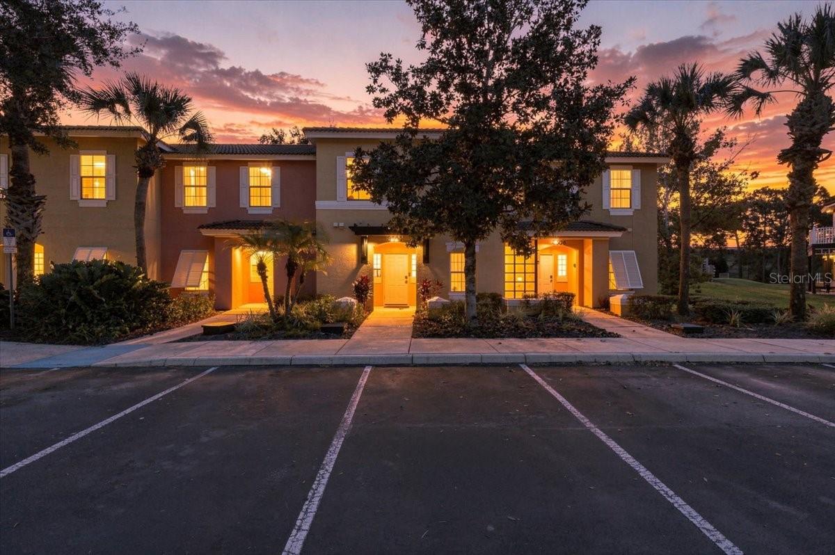 8504 CRYSTAL COVE LOOP, Kissimmee, FL 34747