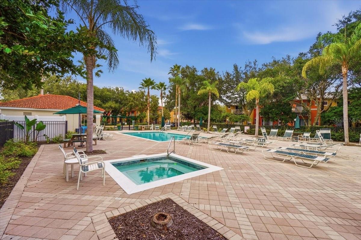 8504 CRYSTAL COVE LOOP, Kissimmee, FL 34747