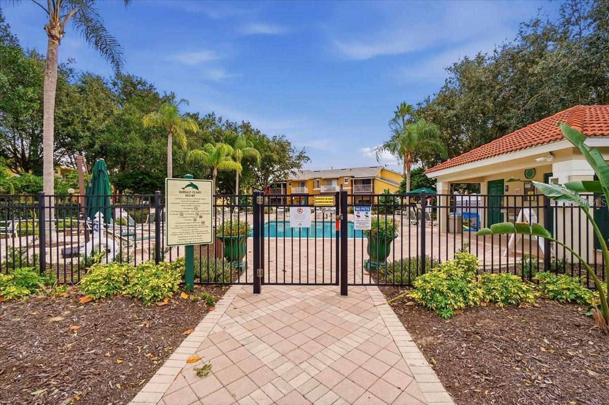 8504 CRYSTAL COVE LOOP, Kissimmee, FL 34747