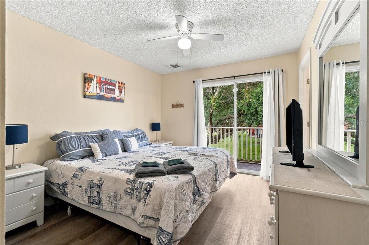 8504 CRYSTAL COVE LOOP, Kissimmee, FL 34747
