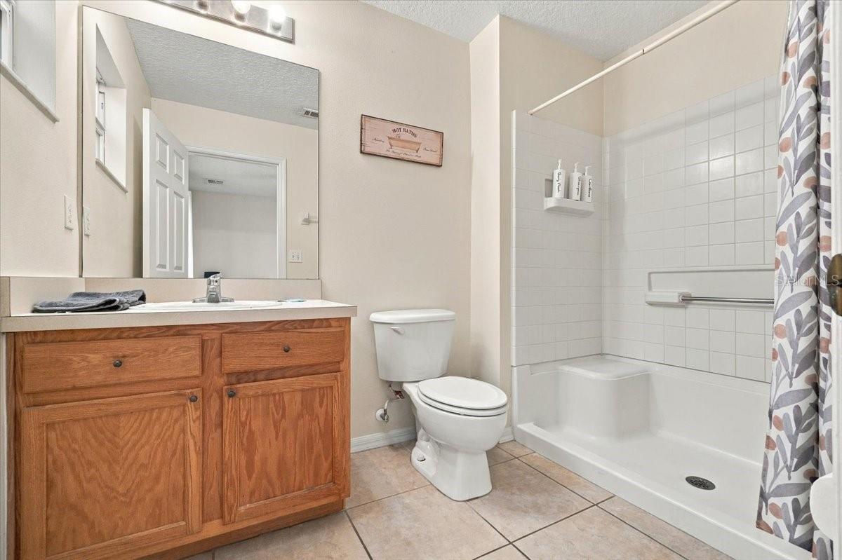 8504 CRYSTAL COVE LOOP, Kissimmee, FL 34747