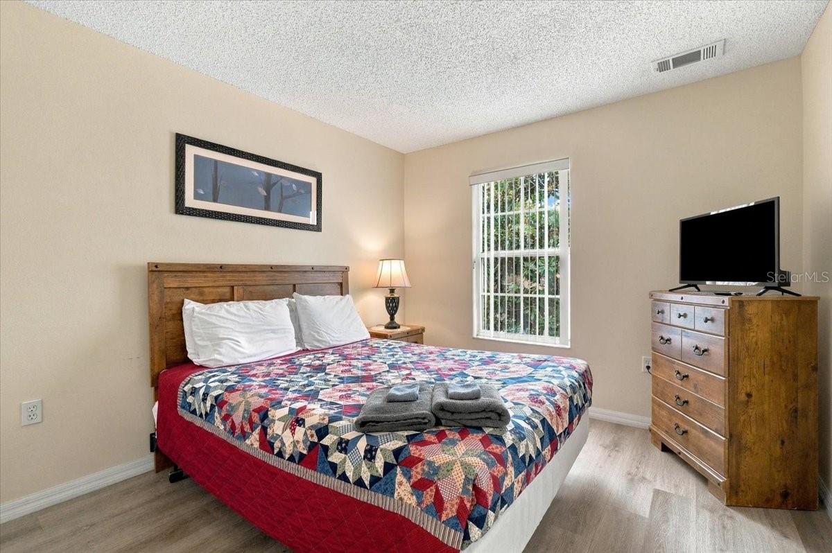 8504 CRYSTAL COVE LOOP, Kissimmee, FL 34747