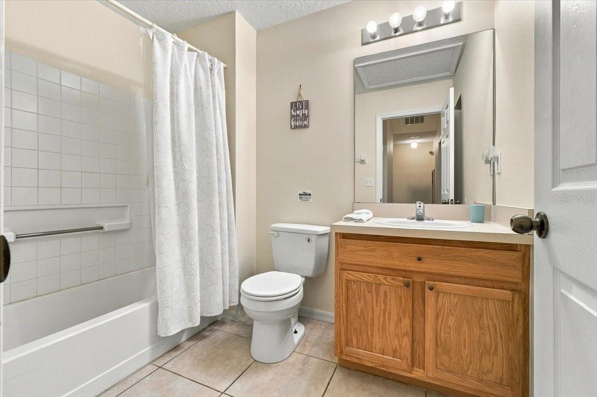 8504 CRYSTAL COVE LOOP, Kissimmee, FL 34747