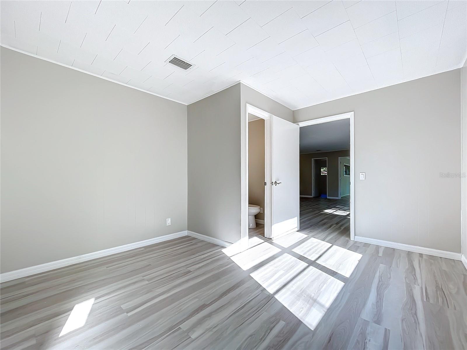230 PEPPERTREE COURT, Lake Mary, FL 32746