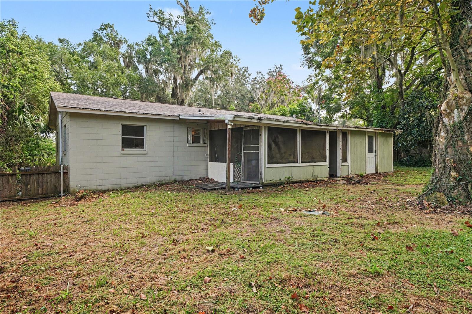 508 SOUTH DIXIE AVENUE, Fruitland Park, FL 34731