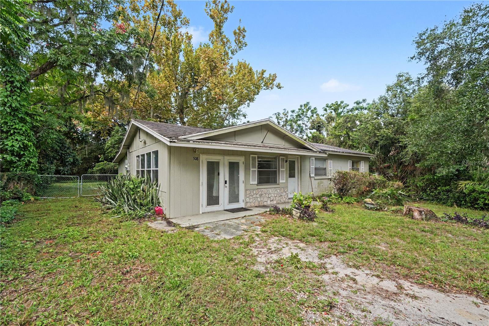 508 SOUTH DIXIE AVENUE, Fruitland Park, FL 34731