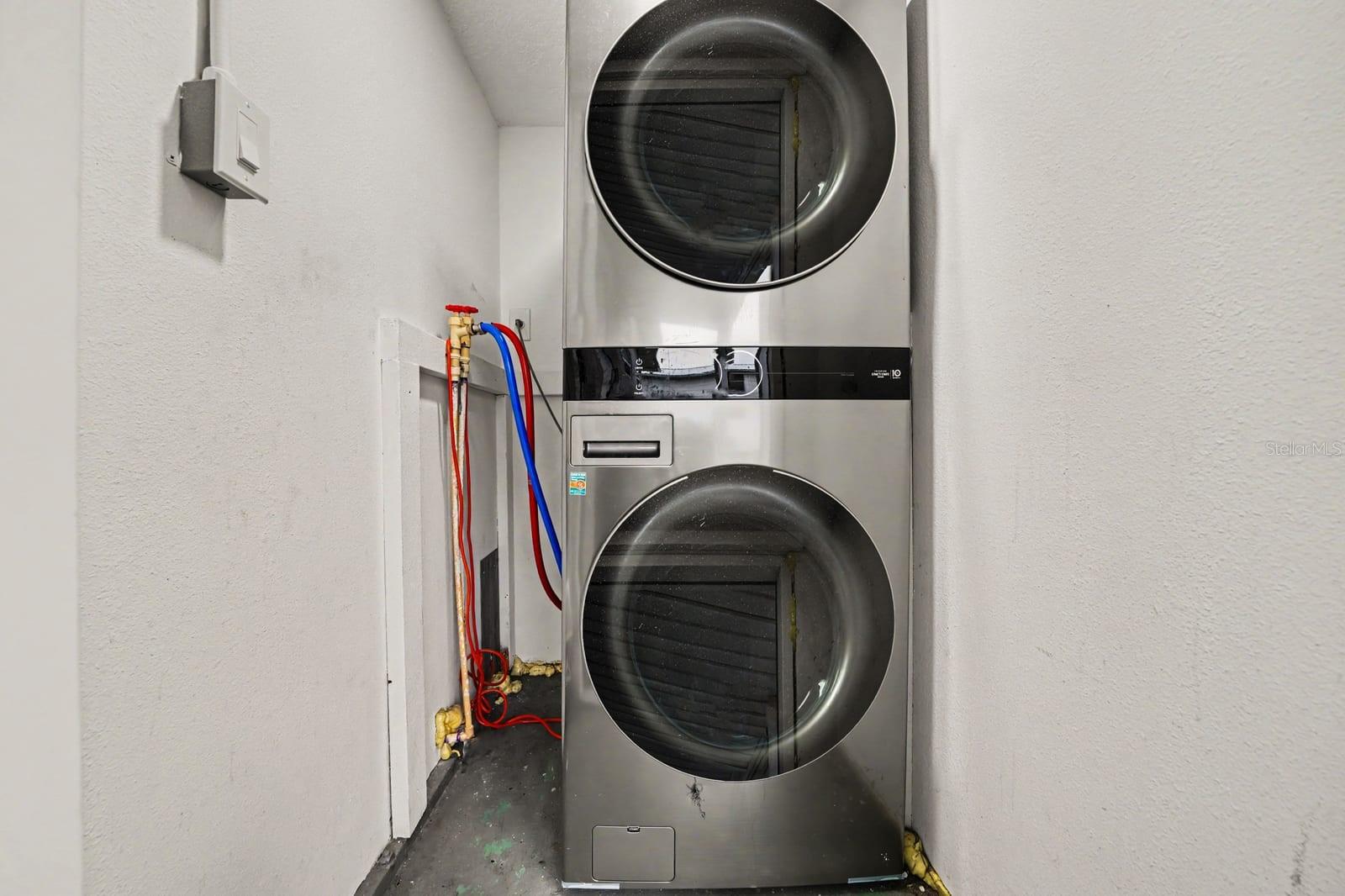 In-Unit Stackable Dryer & Washer with Utility Connections