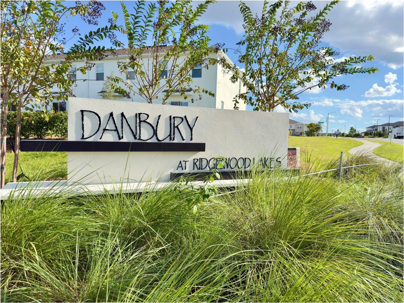 1327 TALLOWWOOD LANE, Davenport, FL 33837