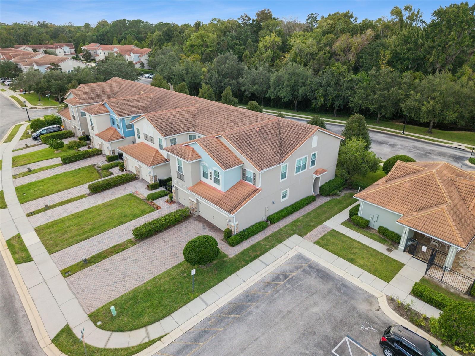 31 CANTERBURY BELL DRIVE, Oviedo, FL 32765