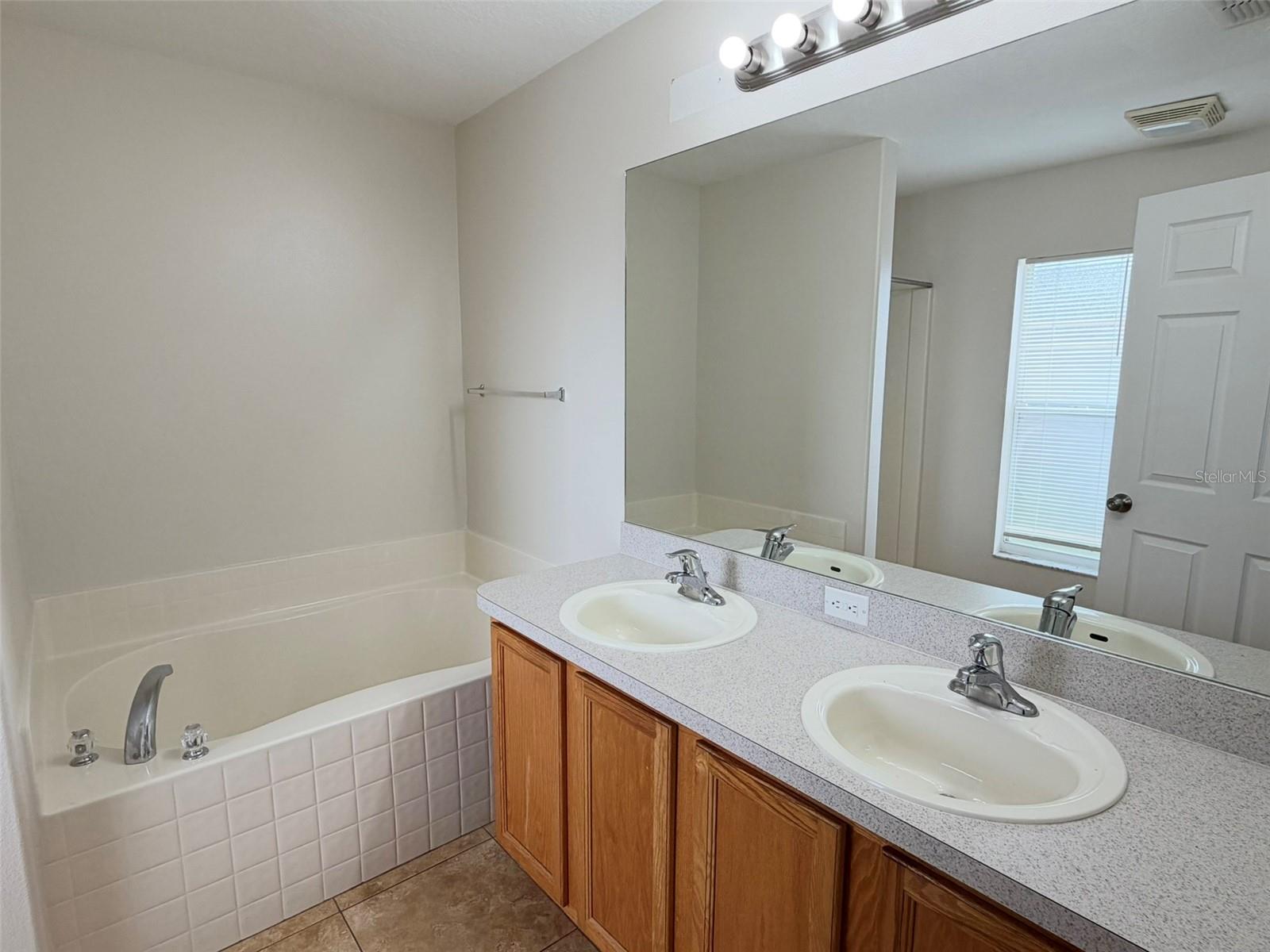 209 KINGFISH WAY, Poinciana, FL 34759
