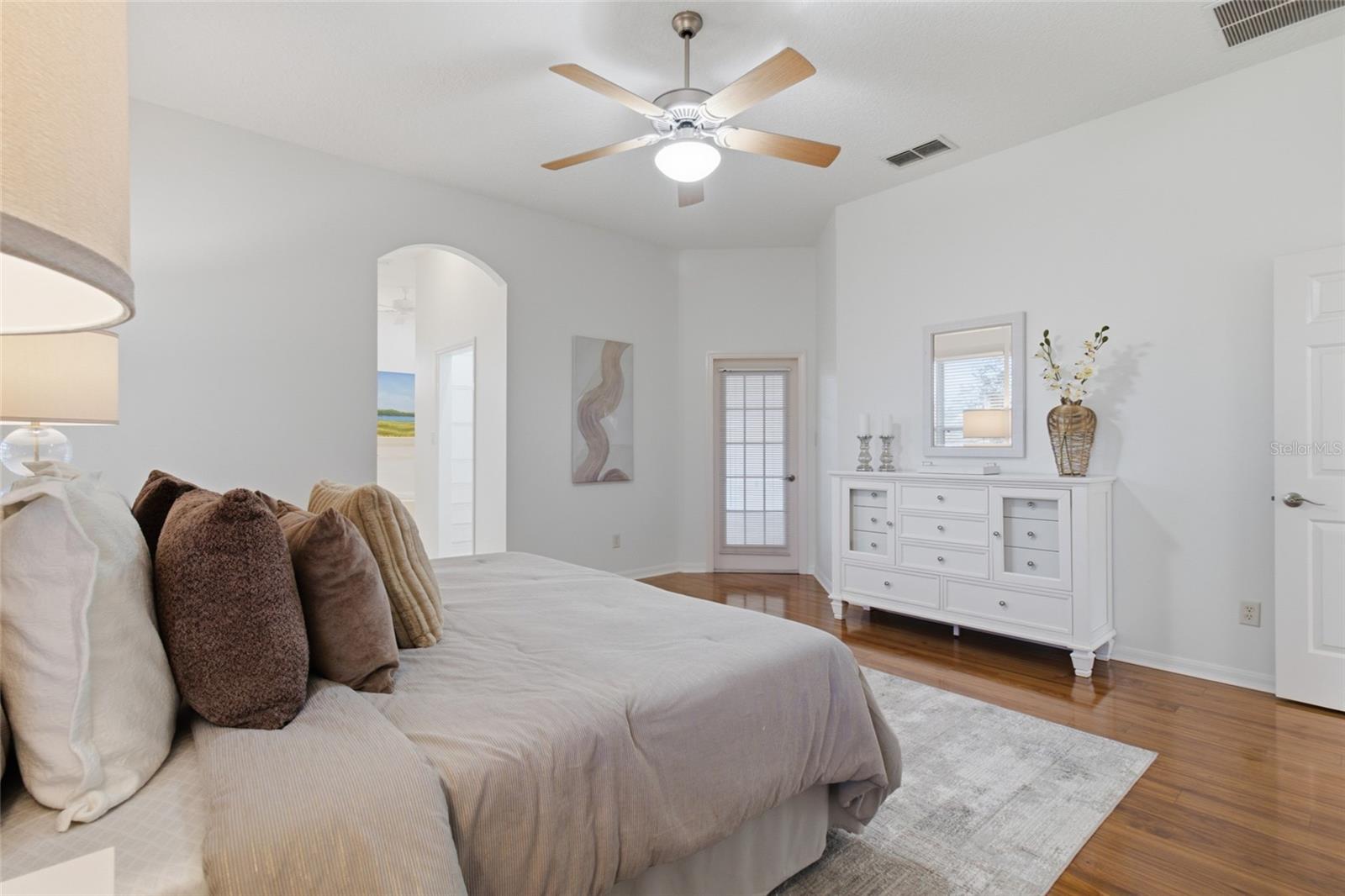 4632 NOTTOWAY DRIVE, Leesburg, FL 34748