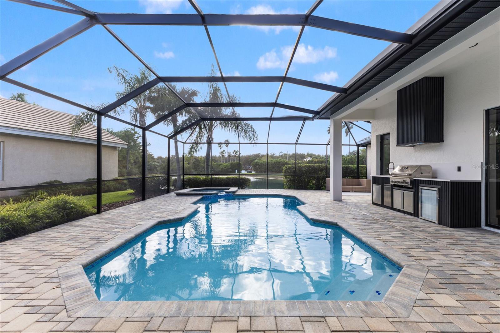Screened pool