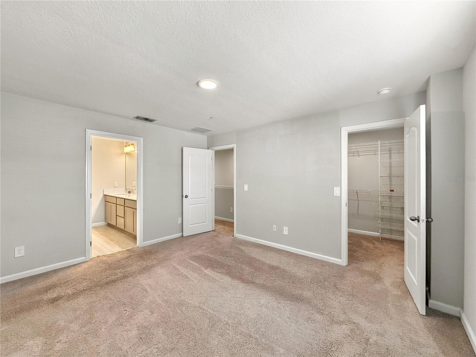 379 CAPE HONEYSUCKLE PLACE, Sanford, FL 32771