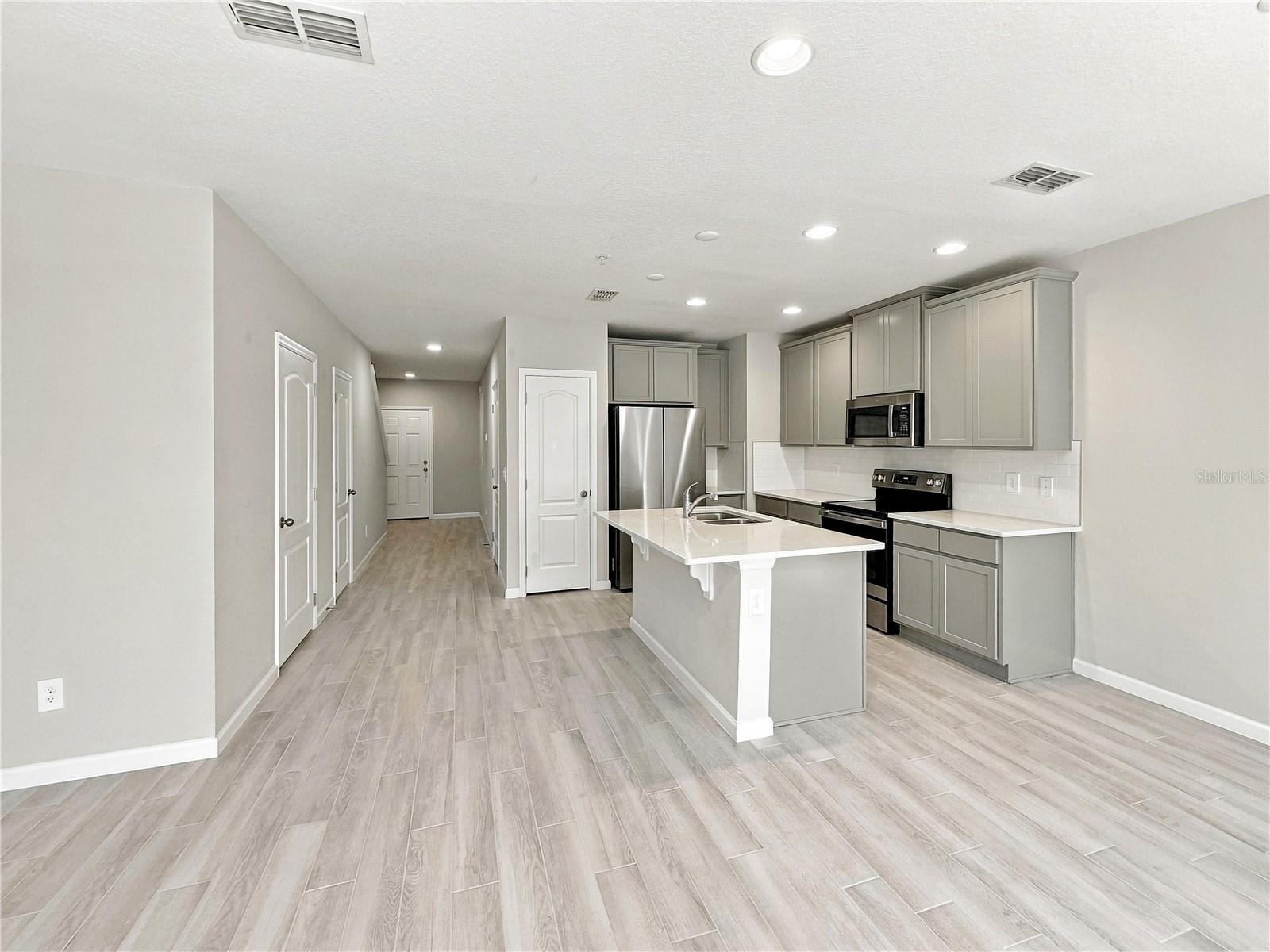 379 CAPE HONEYSUCKLE PLACE, Sanford, FL 32771