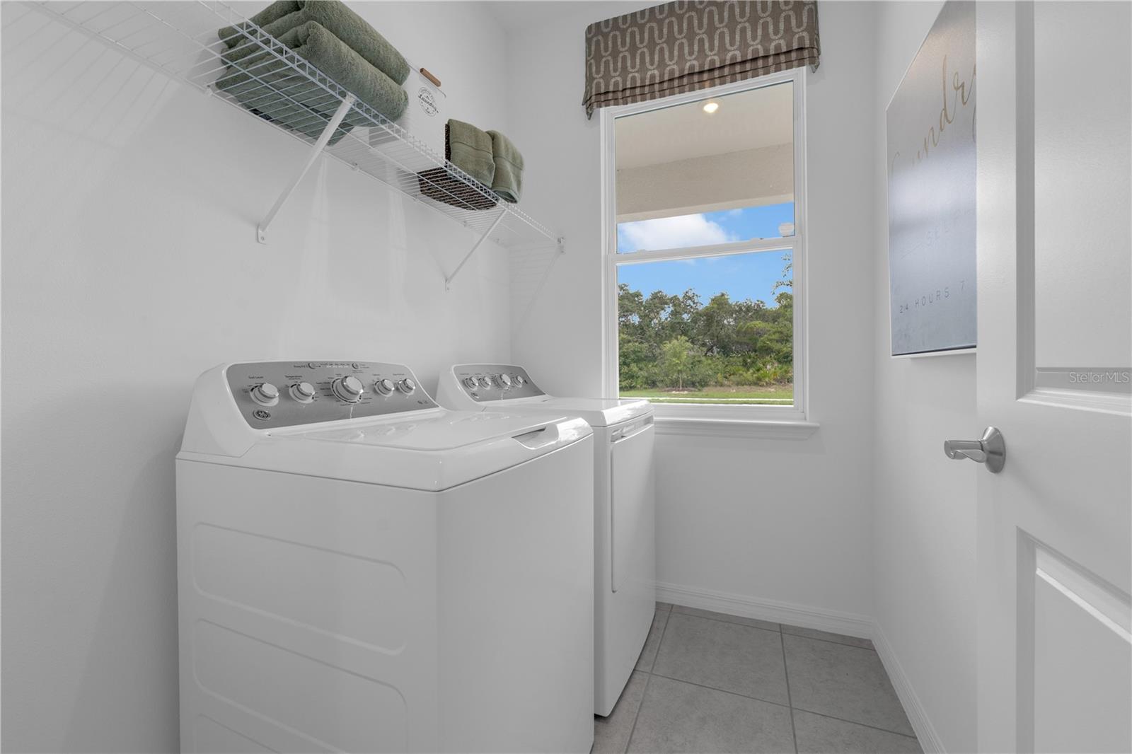 3936 PENTAS WAY, Tavares, FL 32778