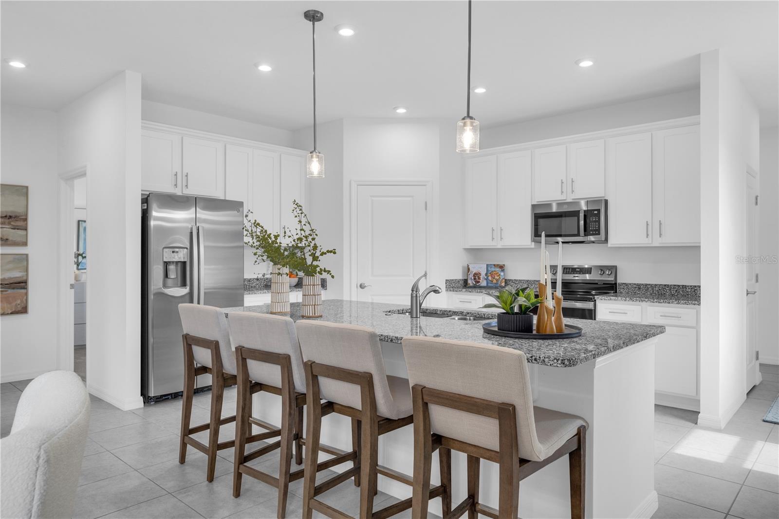 3936 PENTAS WAY, Tavares, FL 32778