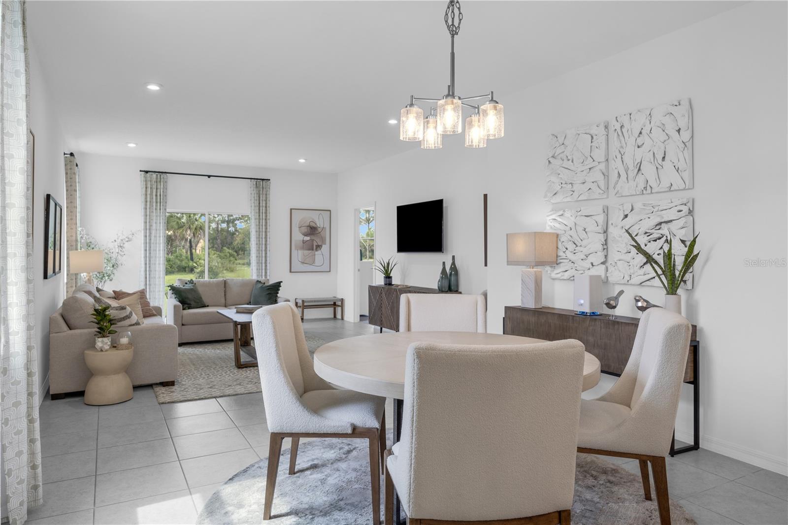 3936 PENTAS WAY, Tavares, FL 32778
