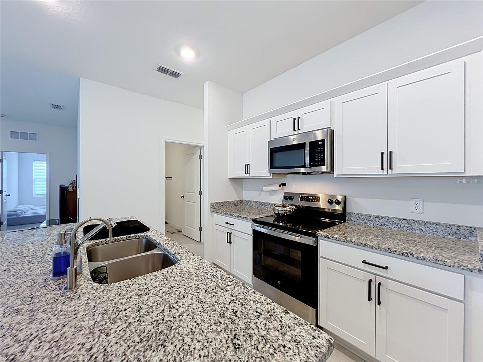 1320 DALKEITH COVE, Sanford, FL 32771