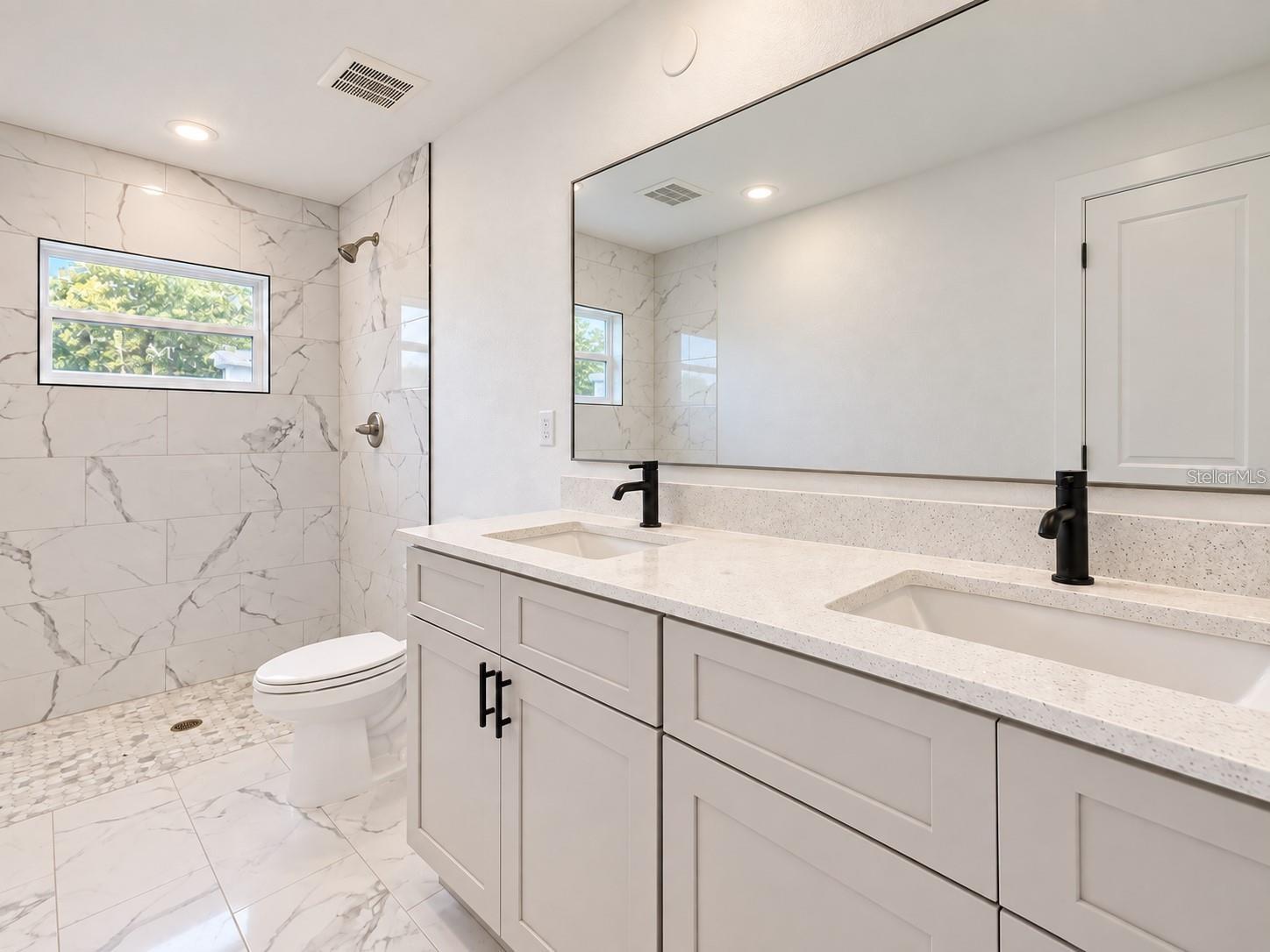 1420 NW 17TH AVENUE, #1,2, Ocala, FL 34475