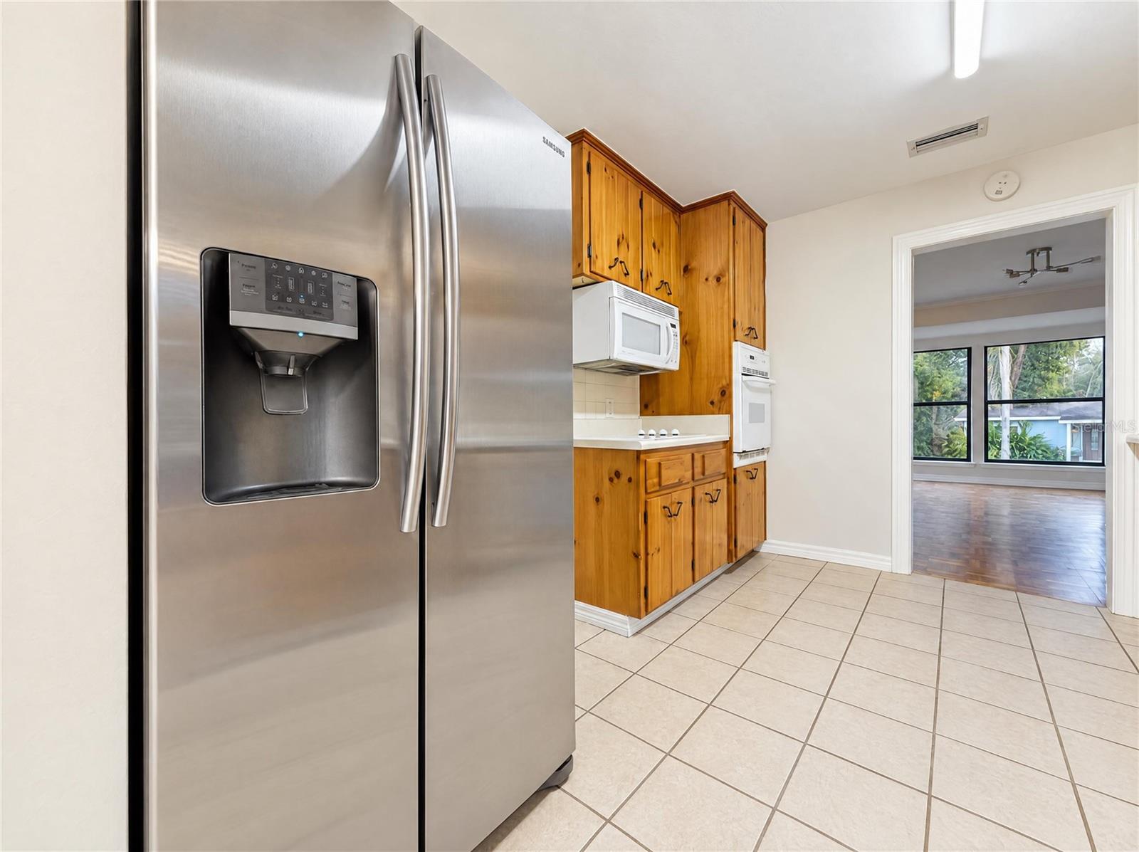 1713 HILLSIDE DRIVE, Tampa, FL 33610