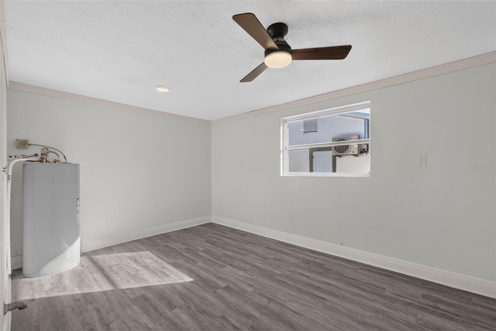 835 POINSETTIA AVENUE, Tarpon Springs, FL 34689