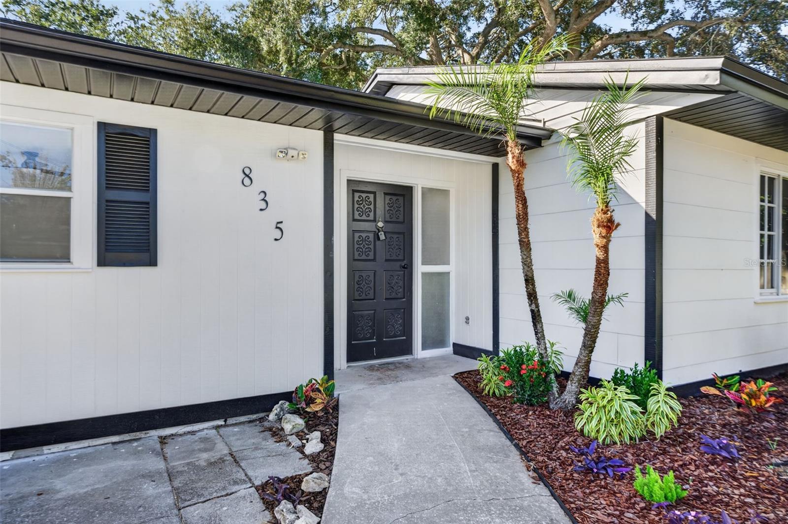 835 POINSETTIA AVENUE, Tarpon Springs, FL 34689
