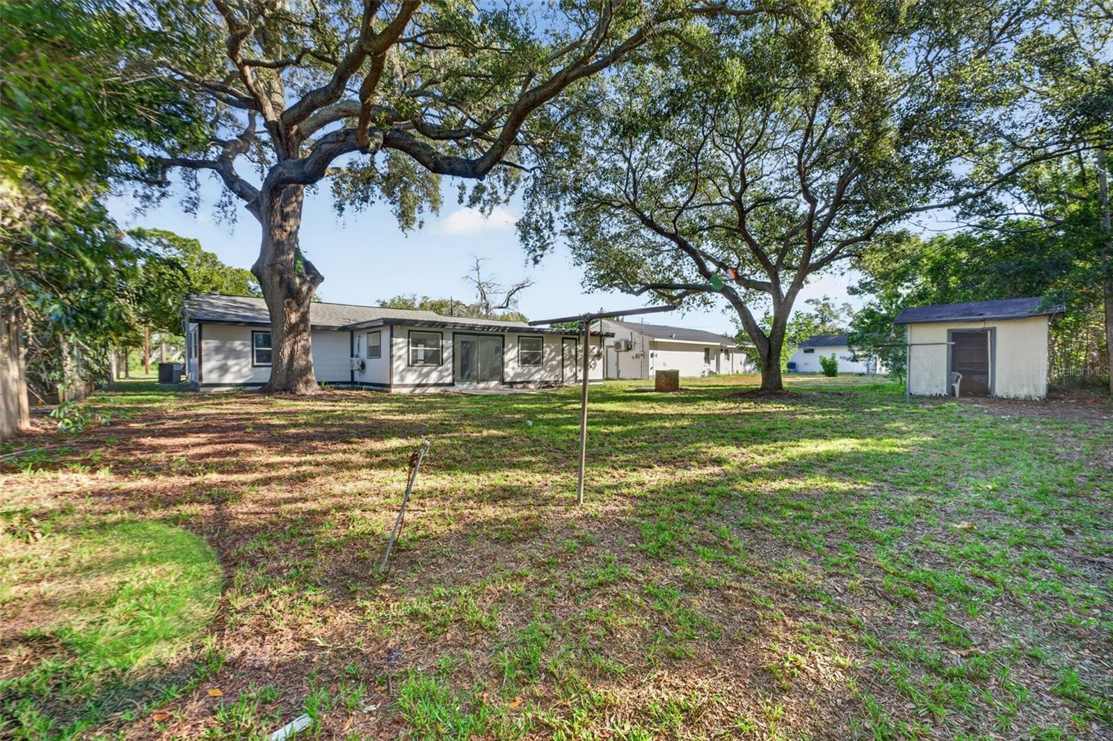 835 POINSETTIA AVENUE, Tarpon Springs, FL 34689