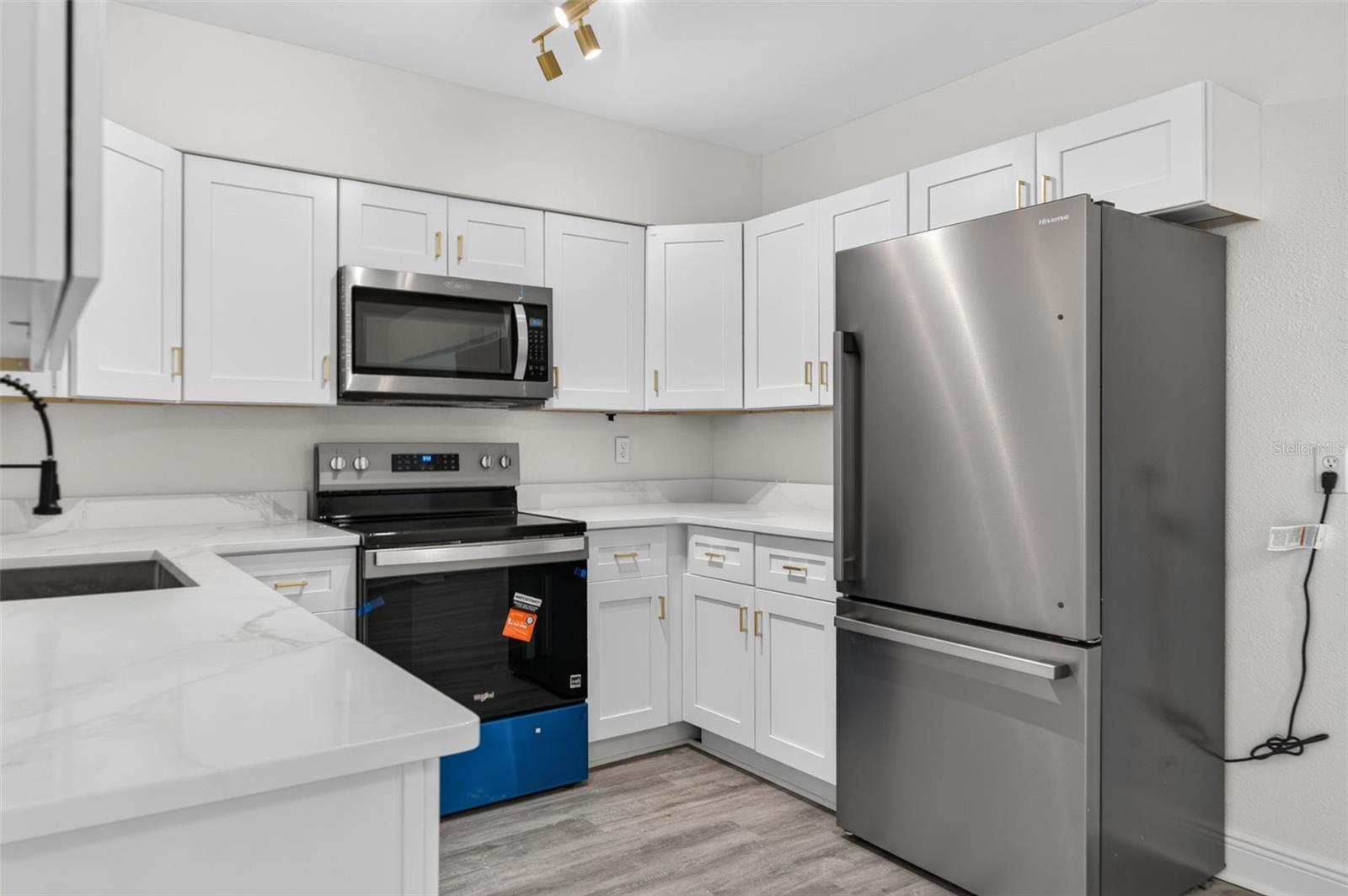 835 POINSETTIA AVENUE, Tarpon Springs, FL 34689