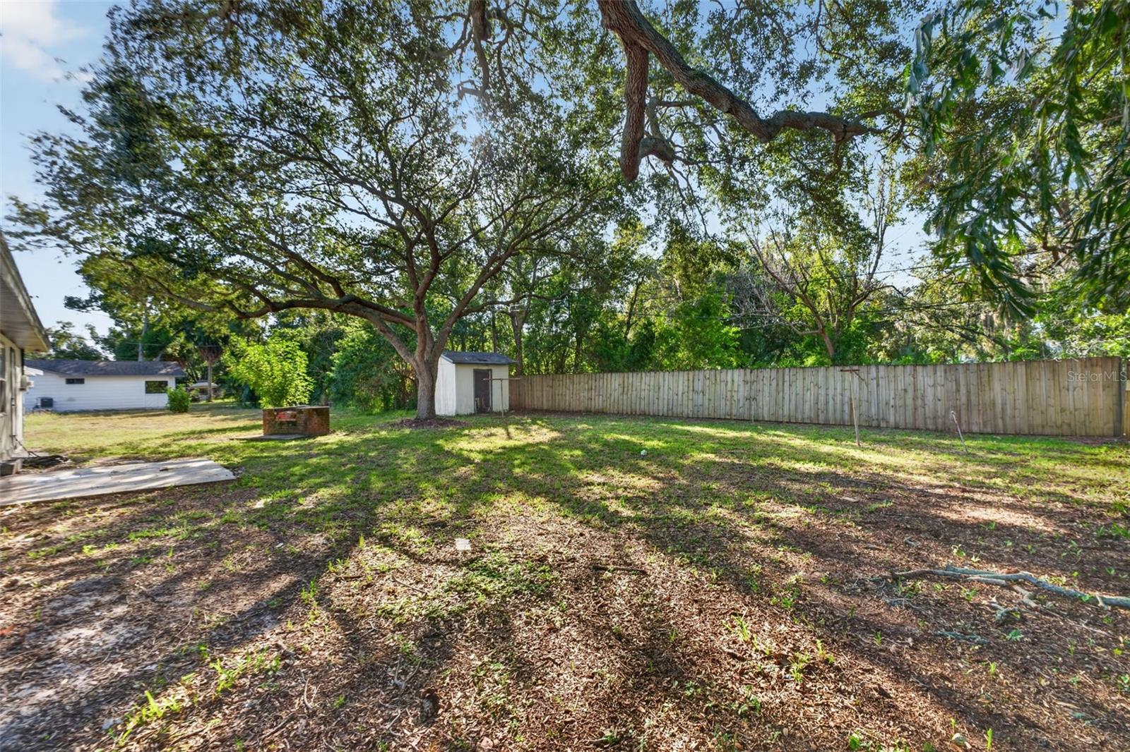 835 POINSETTIA AVENUE, Tarpon Springs, FL 34689