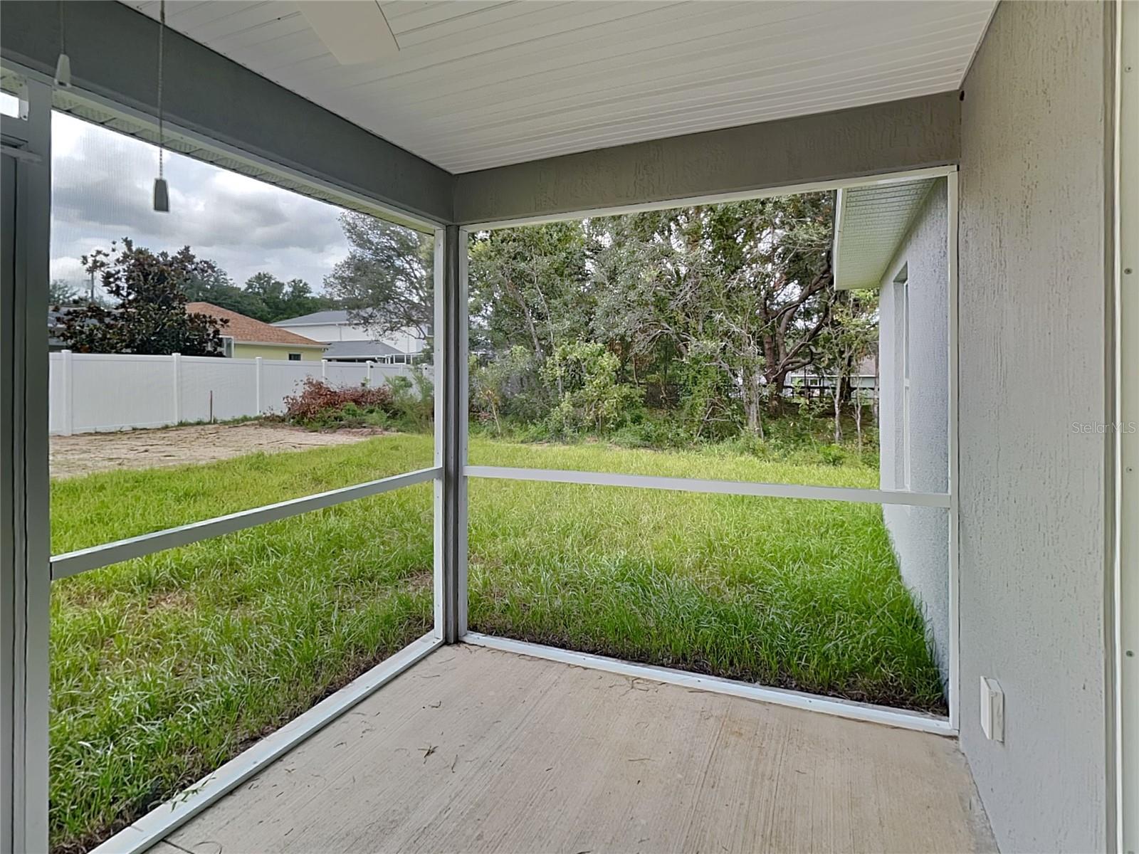 8520 N SUSSEX DRIVE, Citrus Springs, FL 34434