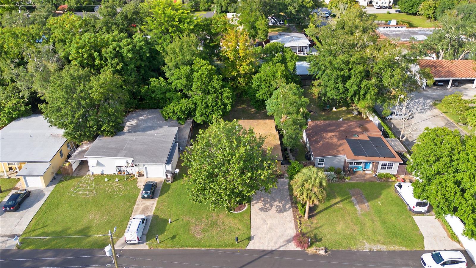 1935 AZALEA AVENUE, Winter Park, FL 32792