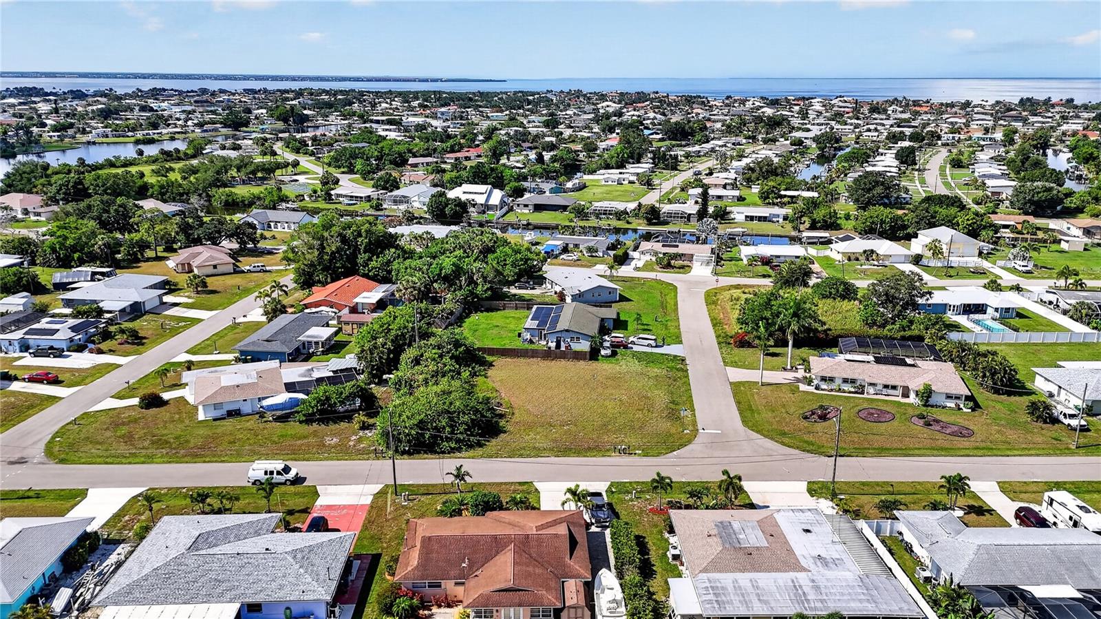 153 SHERMAN AVENUE NE, Port Charlotte, FL 33952