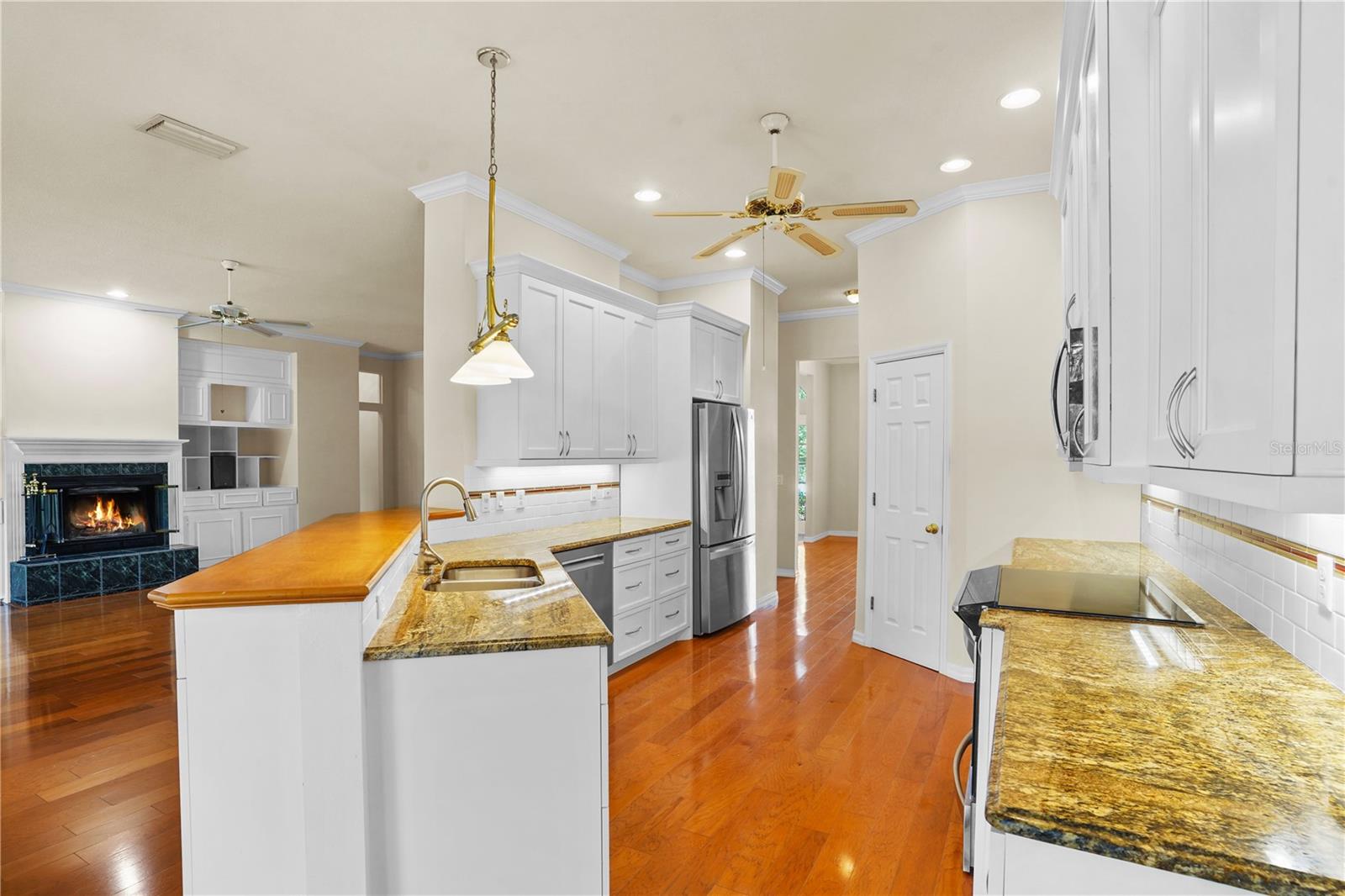 918 GOLF VALLEY DRIVE, Apopka, FL 32712