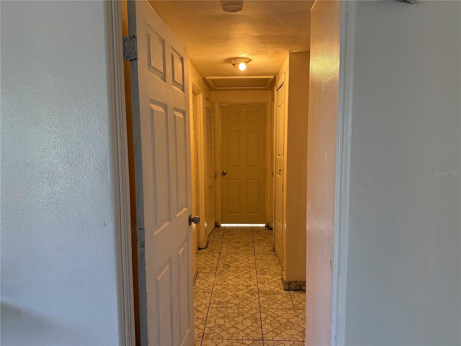904 GOVERNORS AVENUE, Orlando, FL 32808