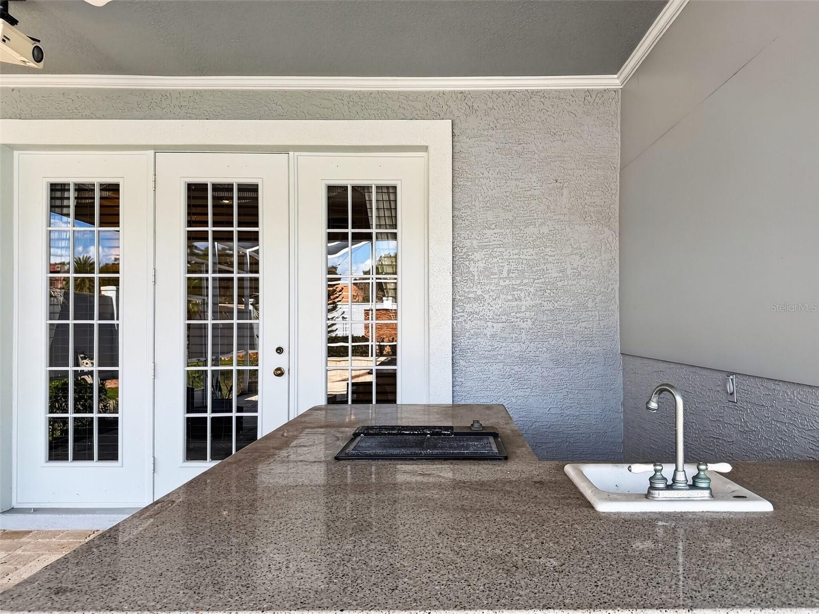 Outdoor kitchen and entertaining area