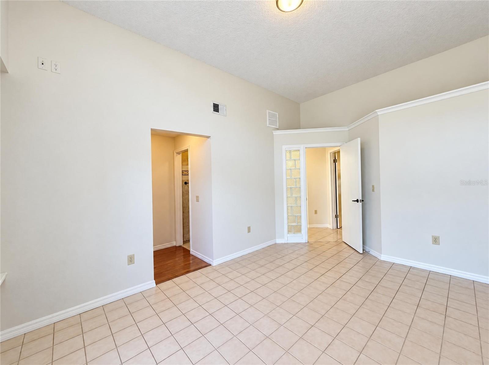 5201 EAGLE ISLAND DRIVE, Land O Lakes, FL 34639
