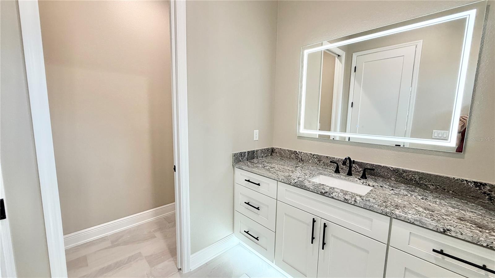 Full Bathroom 2 En Suite