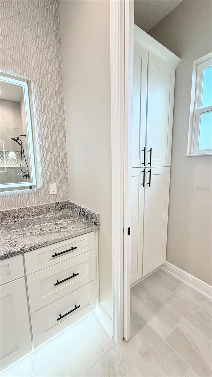 Primary Bathroom En Suite
